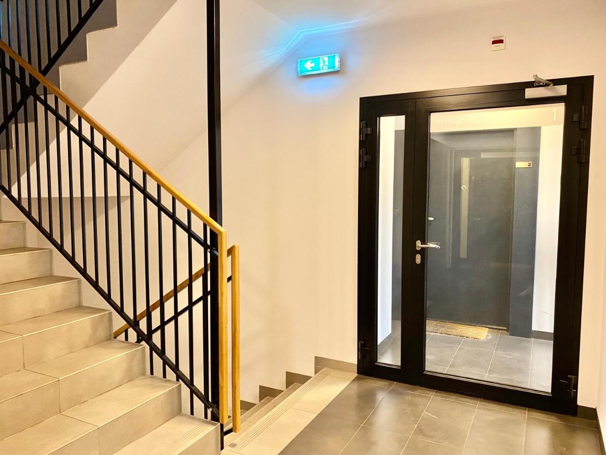 Project Comfort Pelczynskiego 17a/2 Bemowo Апартаменти Варшава